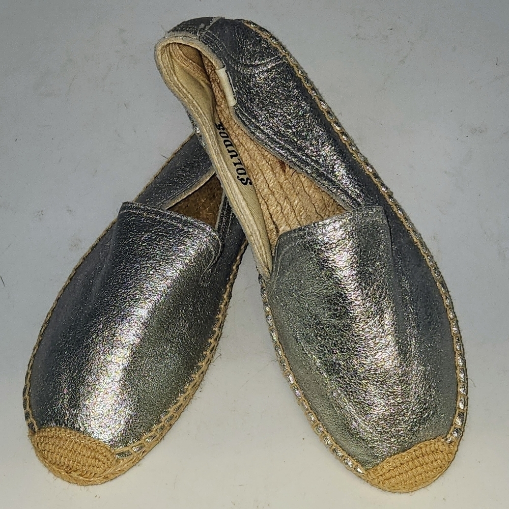 SOLUDOS Metallic Silver Leather Smoking Slipper Espadrilles Size 8